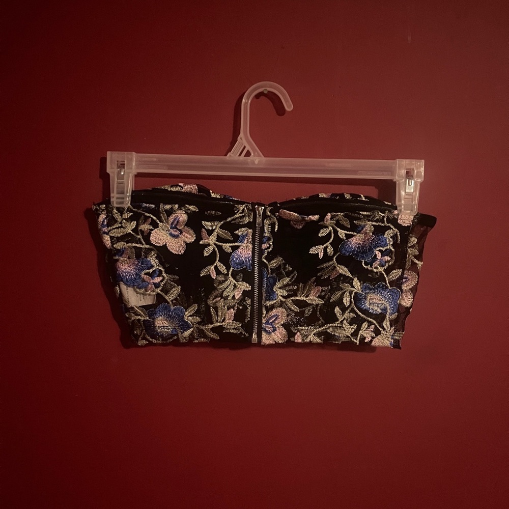 SHEIN Flower Embroidery Mesh Tube Top. Size small